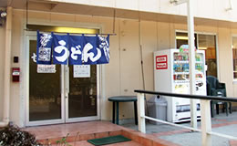 川本 本店の入り口風景